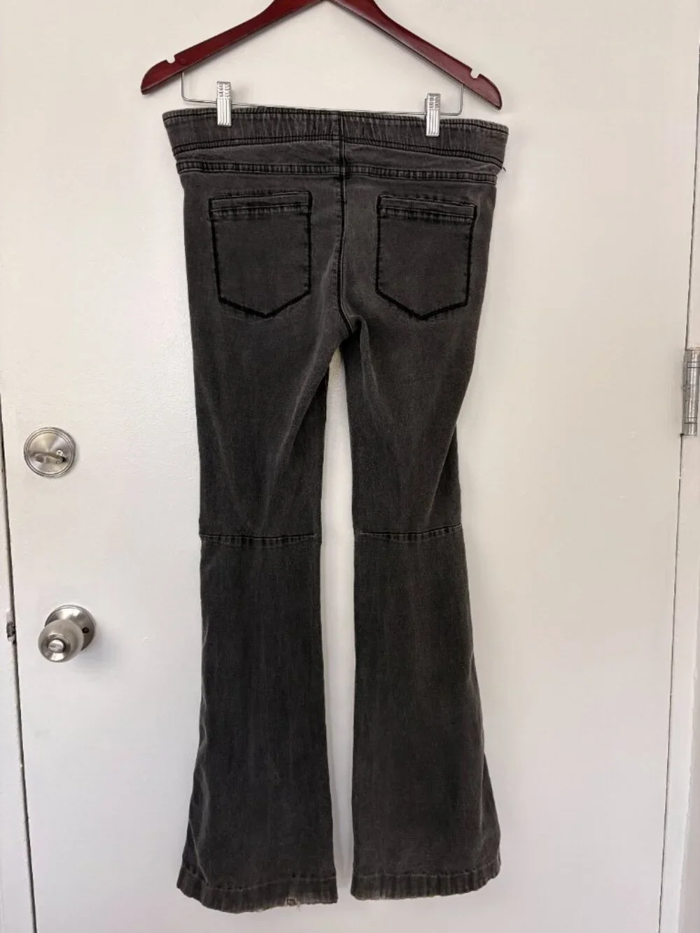 Free People We The Free Penny Pull-On Flare Jeans Washed Black Low Rise Size 31